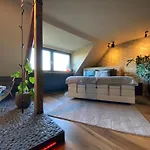 Private Wellness Suiten Mit Whirlpool