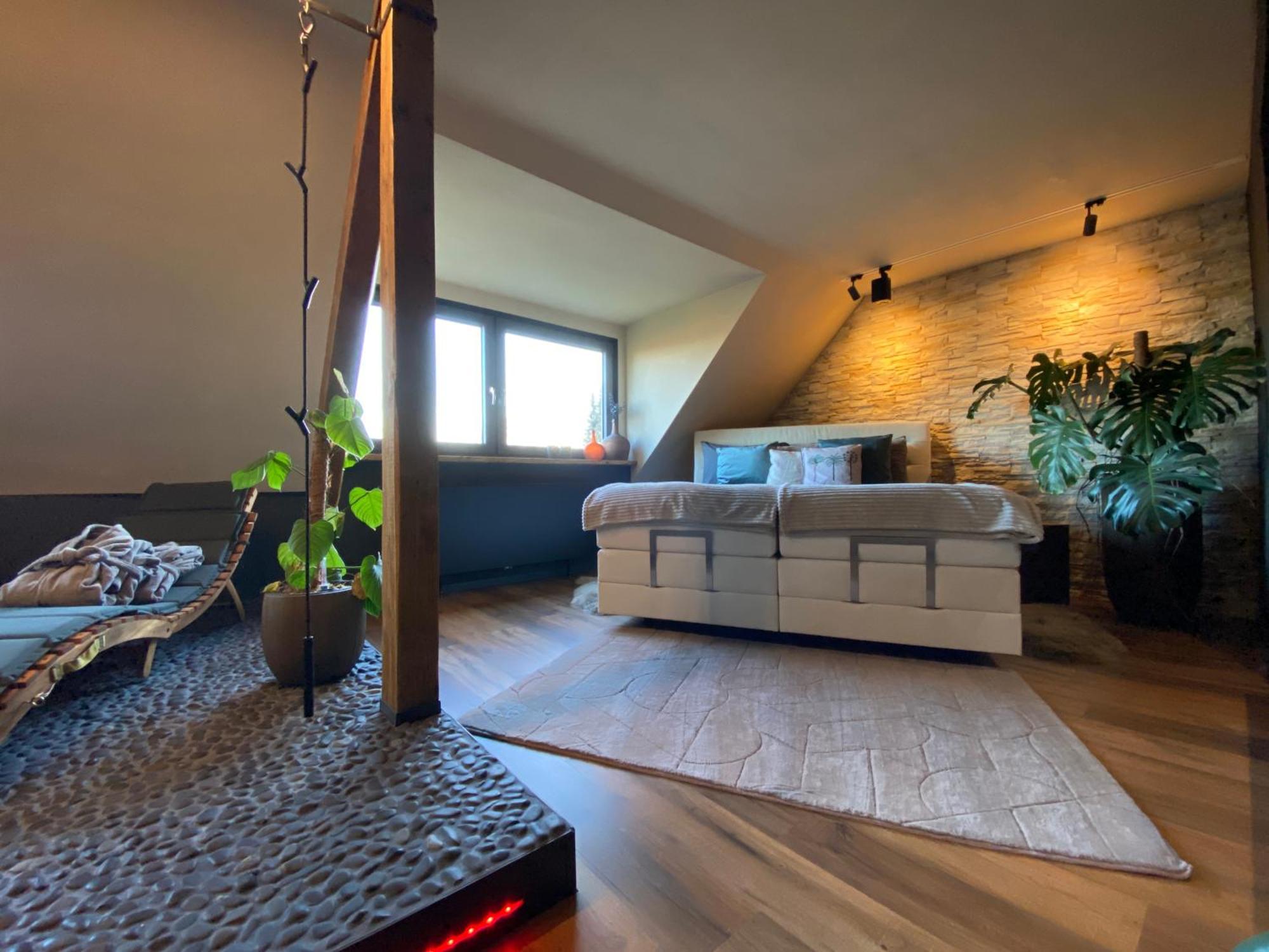 Private Wellness Mit Whirlpool Essen
