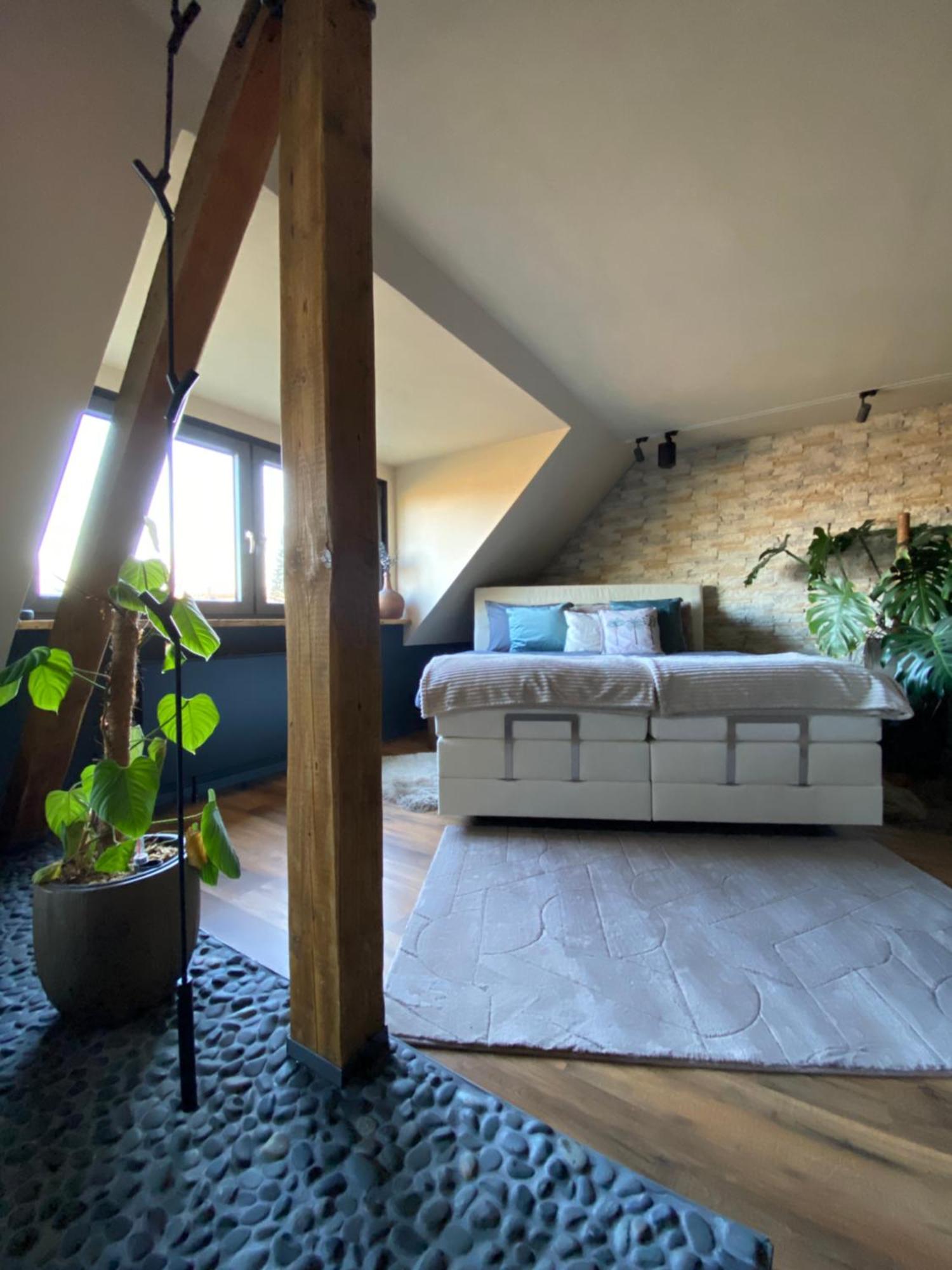 Apartment Private Wellness Mit Whirlpool *