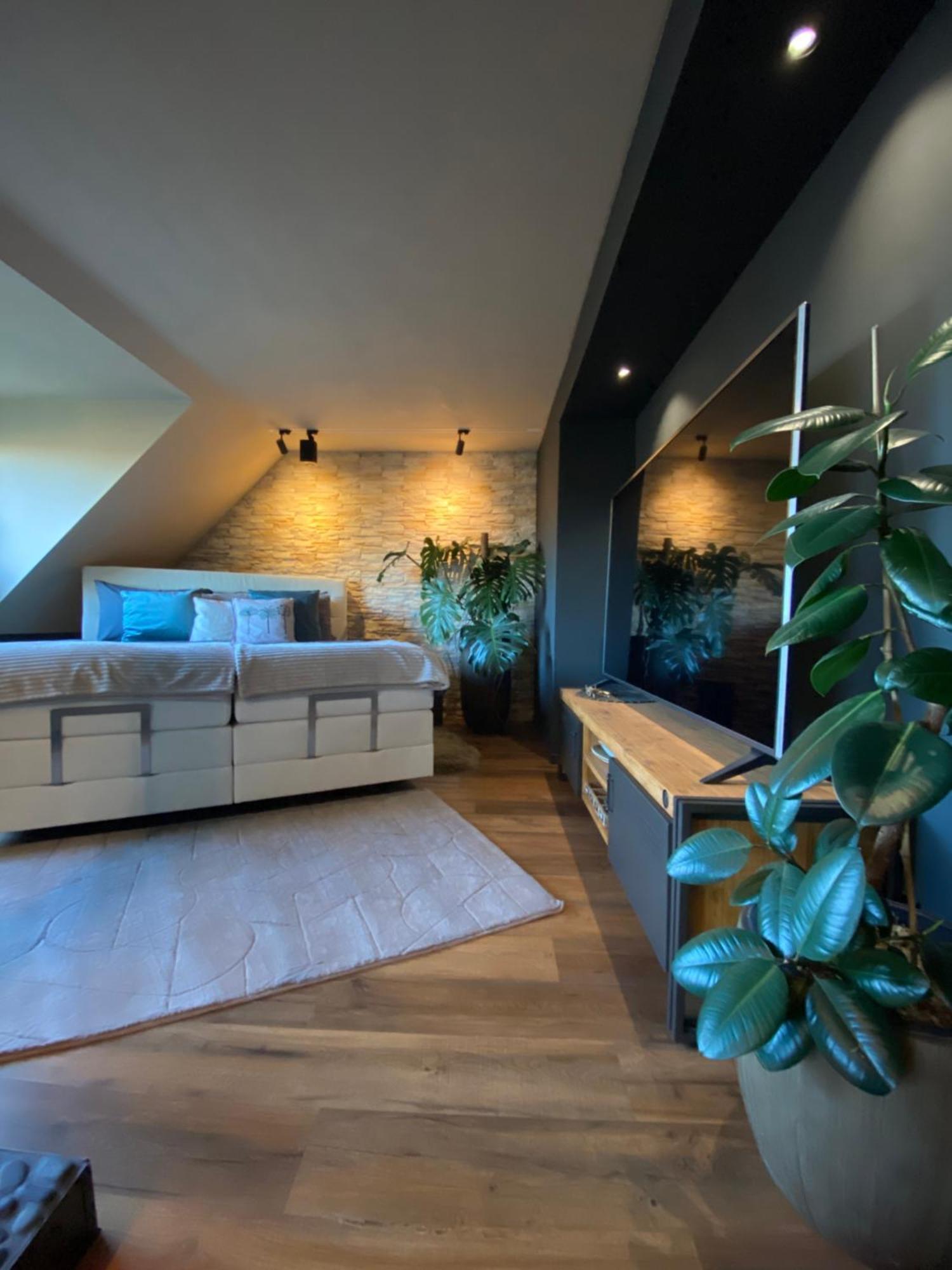 Apartment Private Wellness Mit Whirlpool